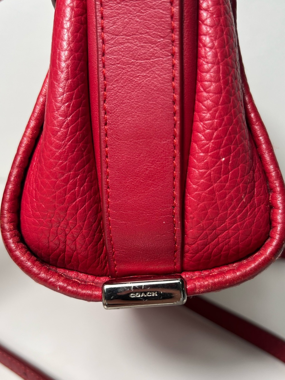 Coach Swagger 21 Red Leather Top Handle Crossbody Tote Satchel Purse Bag - Picture 14 of 15